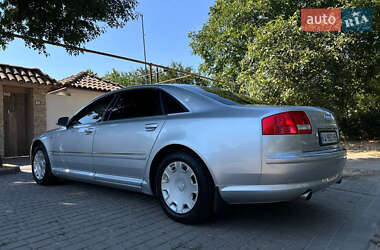 Седан Audi A8 2006 в 