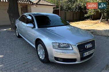 Седан Audi A8 2006 в 