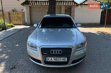 Седан Audi A8 2006 в 