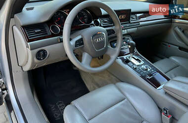 Седан Audi A8 2006 в 