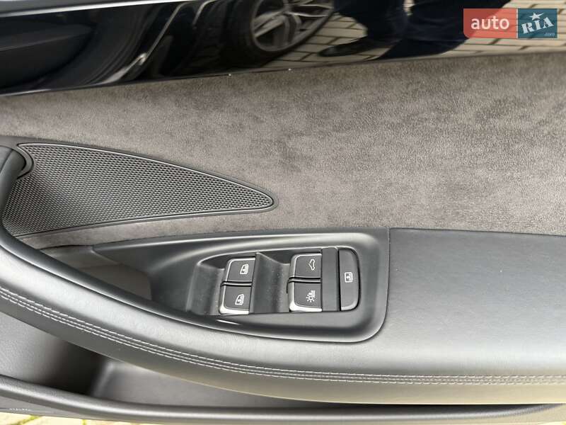 Седан Audi A8 2017 в Вінниці