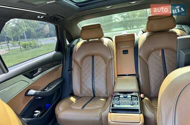 Седан Audi A8 2015 в 