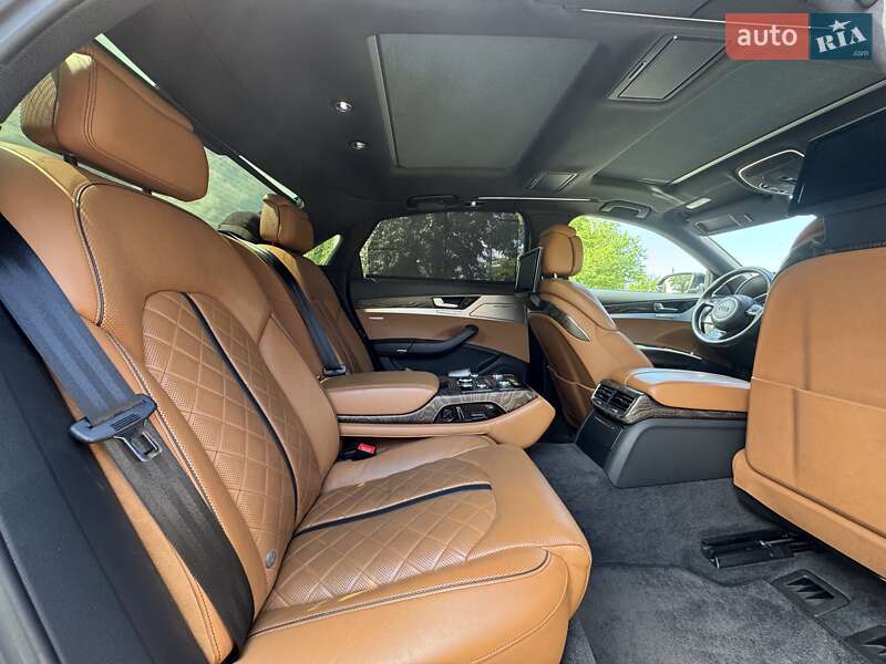 Седан Audi A8 2015 в Кременчуге фото 32 Седан Audi A8 2015 в Кременчуге