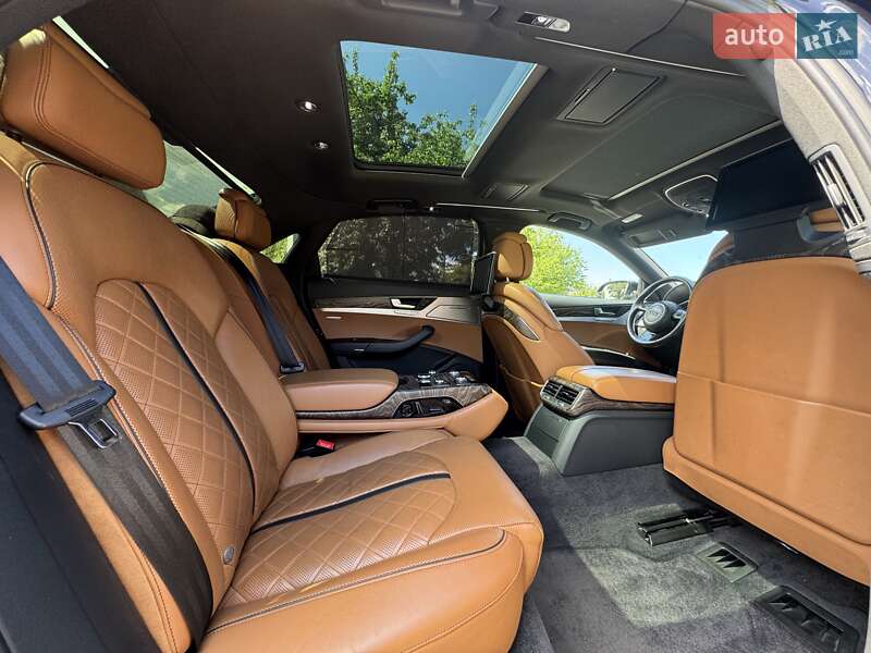 Седан Audi A8 2015 в Кременчуге фото 34 Седан Audi A8 2015 в Кременчуге