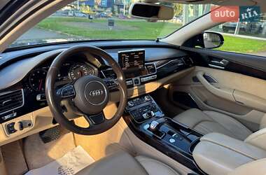 Седан Audi A8 2011 в 