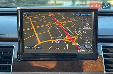 Седан Audi A8 2011 в 