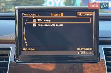 Седан Audi A8 2011 в 