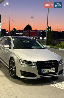Седан Audi A8 2017 в Киеве