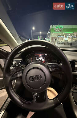 Седан Audi A8 2017 в 