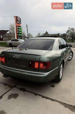 Седан Audi A8 2002 в 