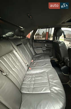Седан Audi A8 2002 в 