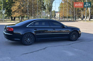 Седан Audi A8 2006 в 