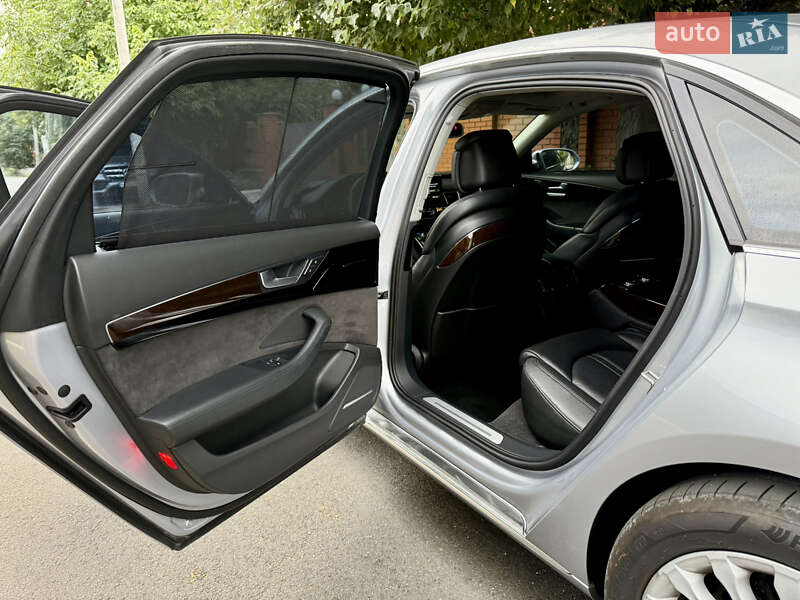 Седан Audi A8 2014 в Киеве фото 11 Седан Audi A8 2014 в Киеве