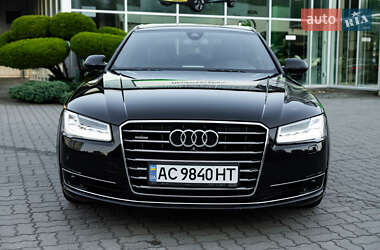 Седан Audi A8 2015 в Луцке