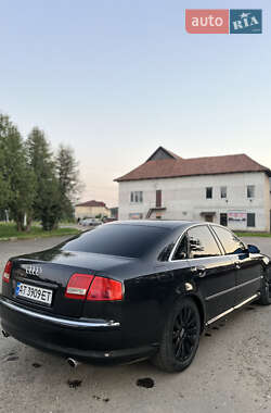 Седан Audi A8 2006 в Выгоде