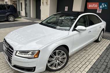Седан Audi A8 2015 в 