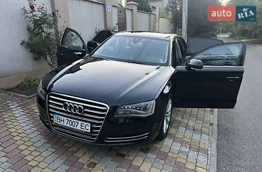 Седан Audi A8 2012 в 