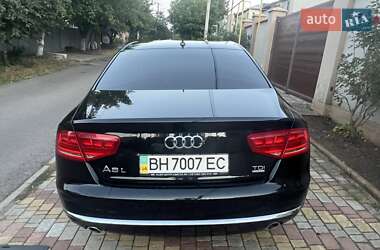 Седан Audi A8 2012 в 