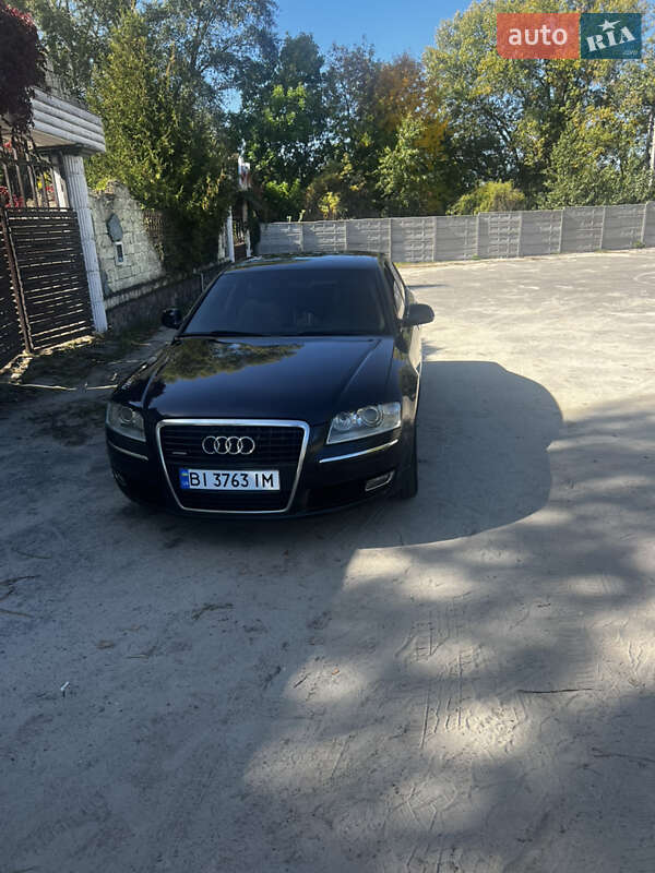 Седан Audi A8 2008 в 