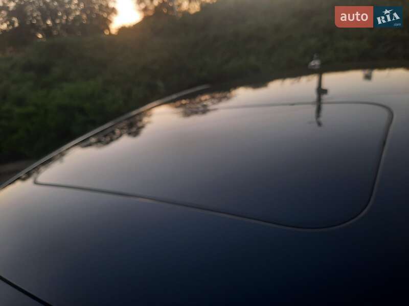 Седан Audi A8 2017 в Умани