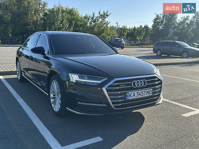 Audi A8 2021