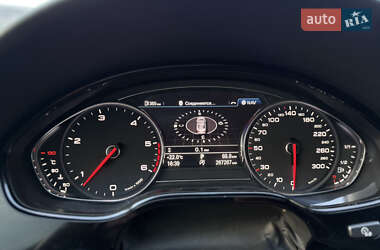 Седан Audi A8 2011 в 