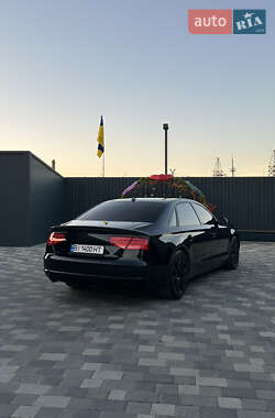 Седан Audi A8 2014 в 
