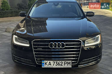 Седан Audi A8 2015 в 