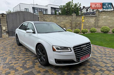 Седан Audi A8 2016 в 