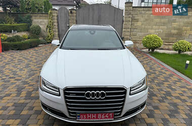 Седан Audi A8 2016 в 