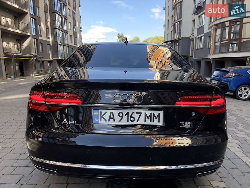 Седан Audi A8 2017 в Вінниці