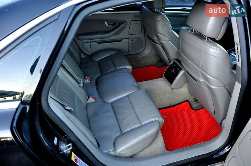 Седан Audi A8 2007 в Львове