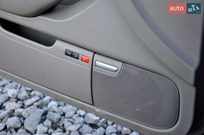 Седан Audi A8 2007 в Львове