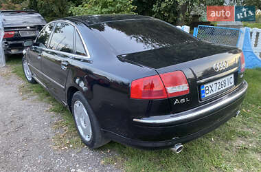 Седан Audi A8 2004 в 