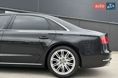 Седан Audi A8 2013 в 