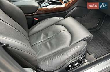 Седан Audi A8 2013 в 