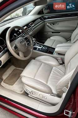 Седан Audi A8 2008 в 