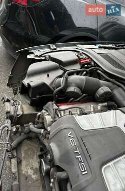 Седан Audi A8 2012 в 