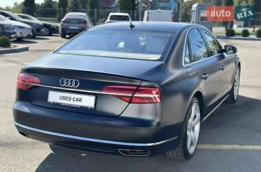 Седан Audi A8 2015 в 