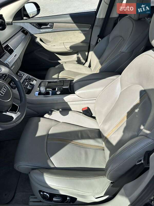 Седан Audi A8 2015 в Полтаве