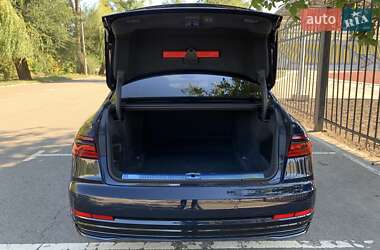 Седан Audi A8 2023 в 