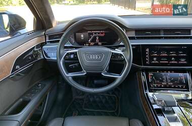 Седан Audi A8 2023 в 