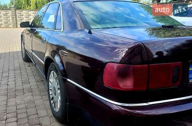 Седан Audi A8 1999 в 