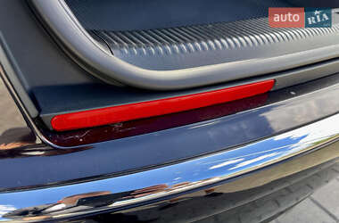 Седан Audi A8 2009 в 