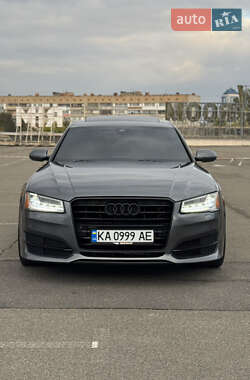 Седан Audi A8 2016 в 