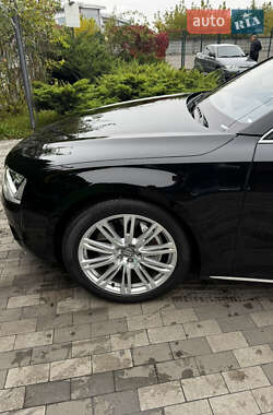Седан Audi A8 2011 в 