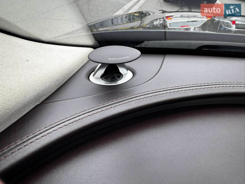 Седан Audi A8 2011 в Києві