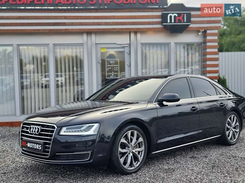 Седан Audi A8 2014 в Києві
