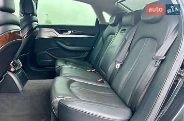 Седан Audi A8 2014 в 