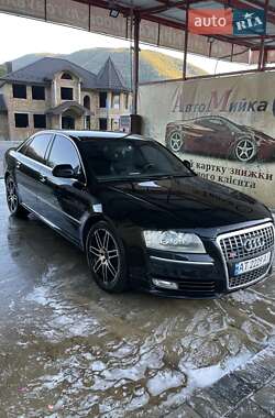 Седан Audi A8 2002 в 